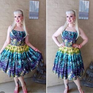 NWT RARE Retrospec’d Sundress Lake size| US 6 |  EUR 38 | AUS 10